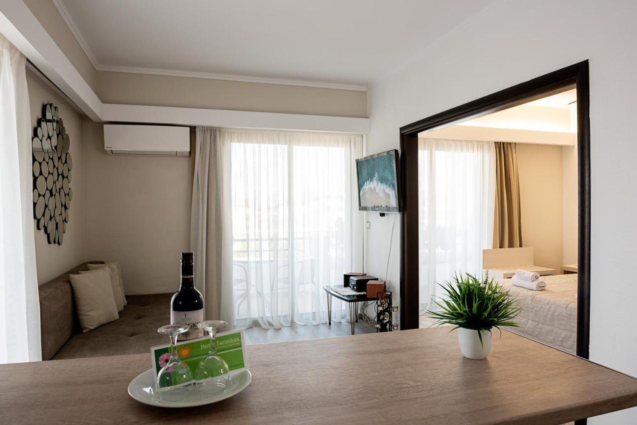 Terinikos Sunny Garden Hotel Junior Suites Ialysos  Buitenkant foto