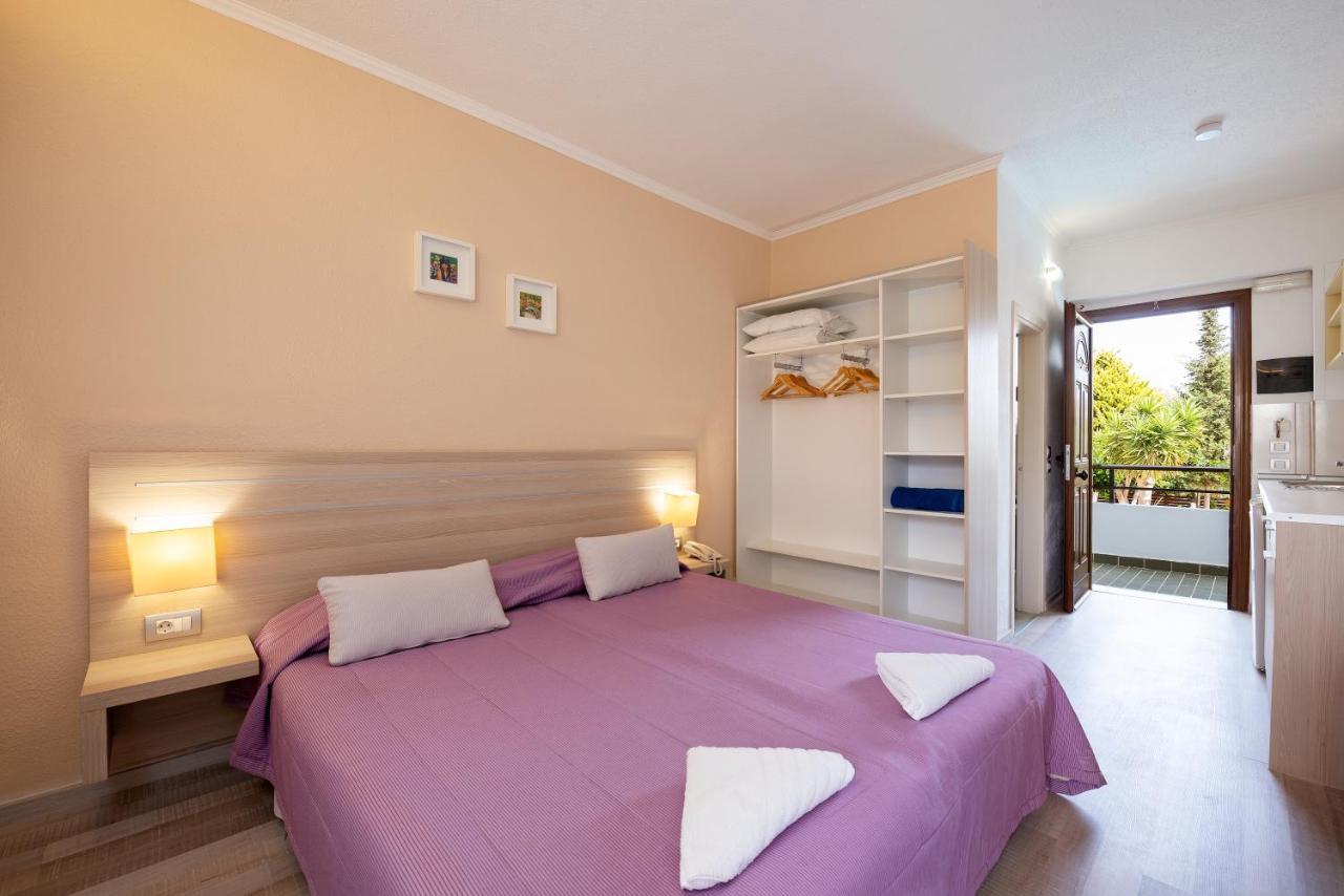Terinikos Sunny Garden Hotel Junior Suites Ialysos  Buitenkant foto