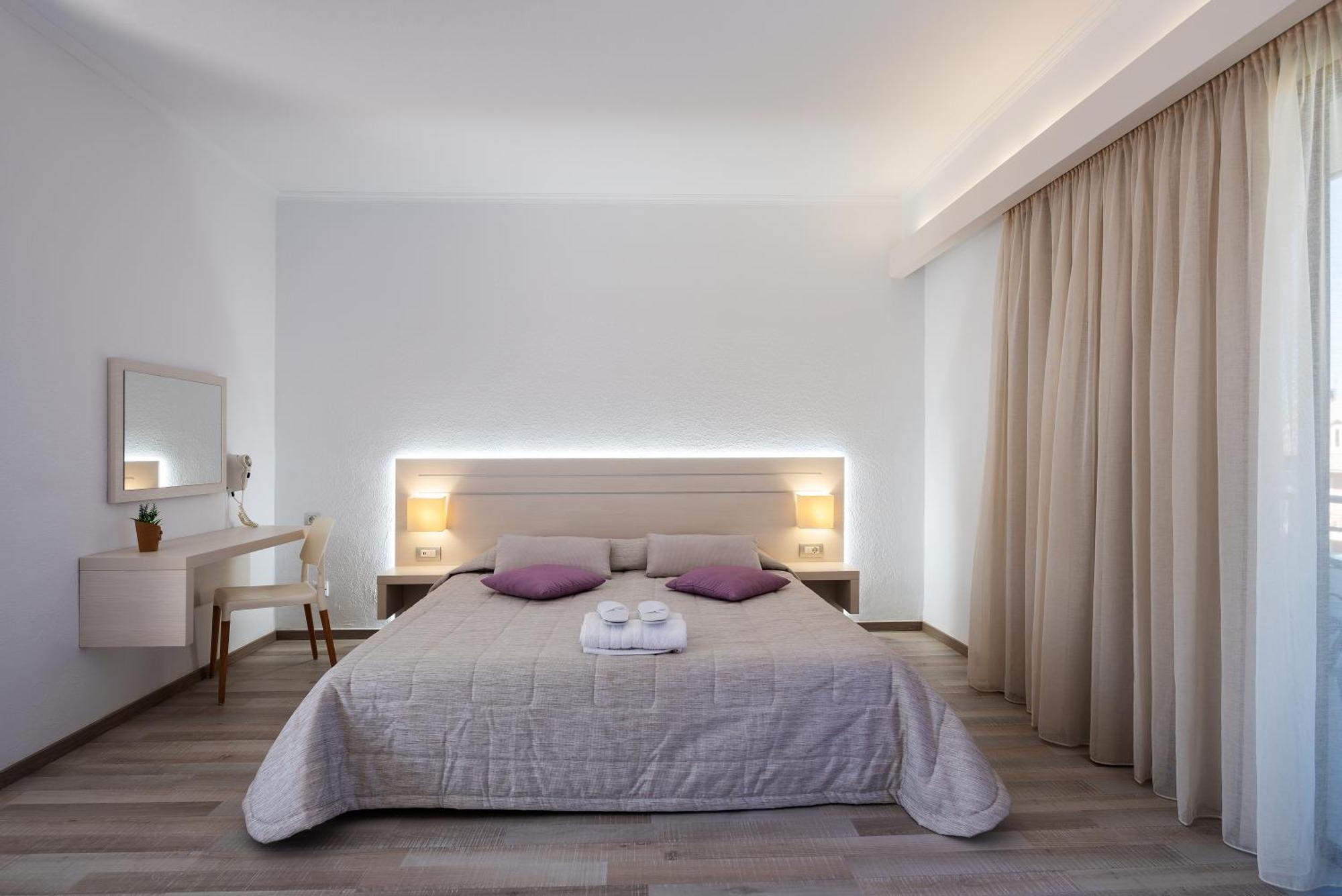 Terinikos Sunny Garden Hotel Junior Suites Ialysos  Buitenkant foto