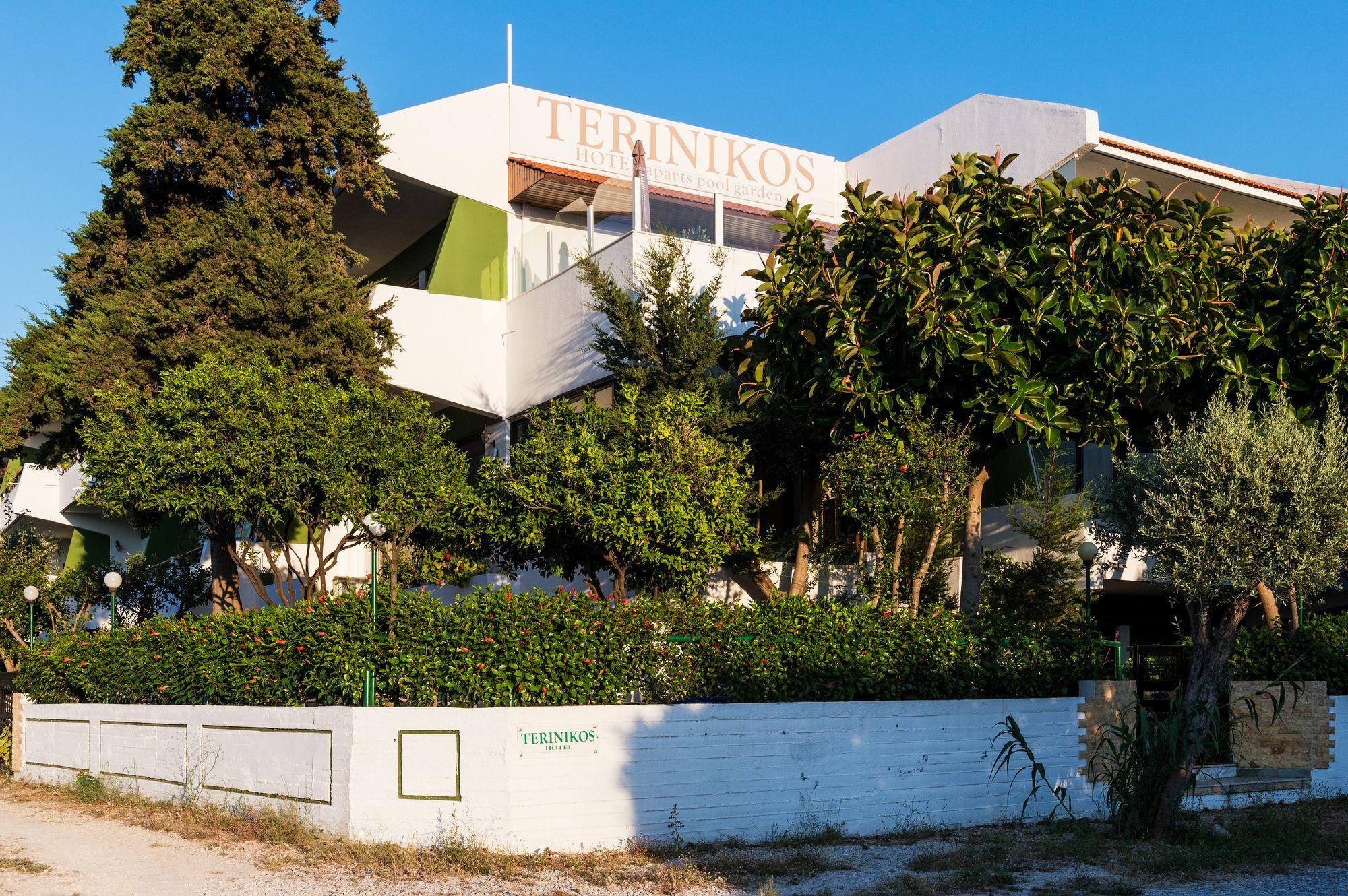 Terinikos Sunny Garden Hotel Junior Suites Ialysos  Buitenkant foto