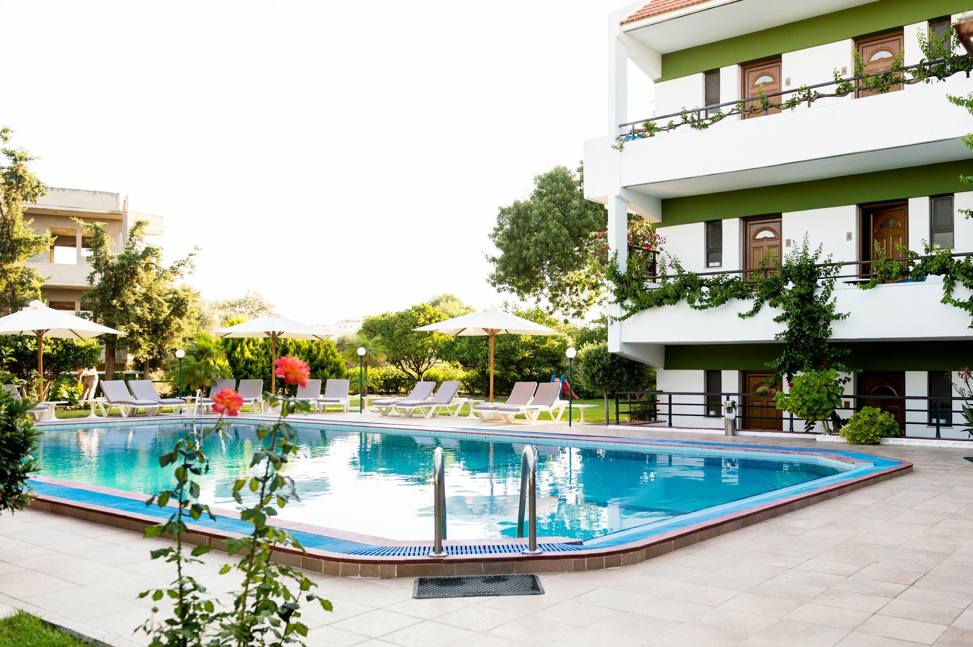 Terinikos Sunny Garden Hotel Junior Suites Ialysos  Buitenkant foto
